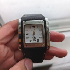 Tommy Hilfiger Men's Leather Watch 40mm